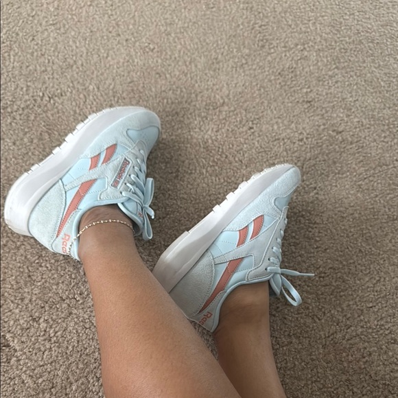 Reebok Women's Light Blue & Pink Classic Sneakers - Picture 3 of 10